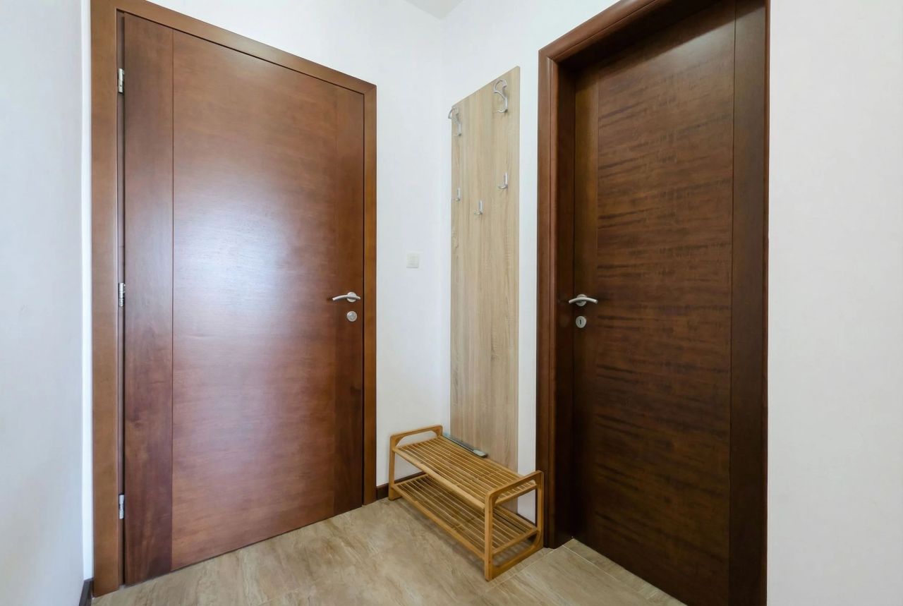 Квартира в Тивате, Черногория, 90 м² - фото 7