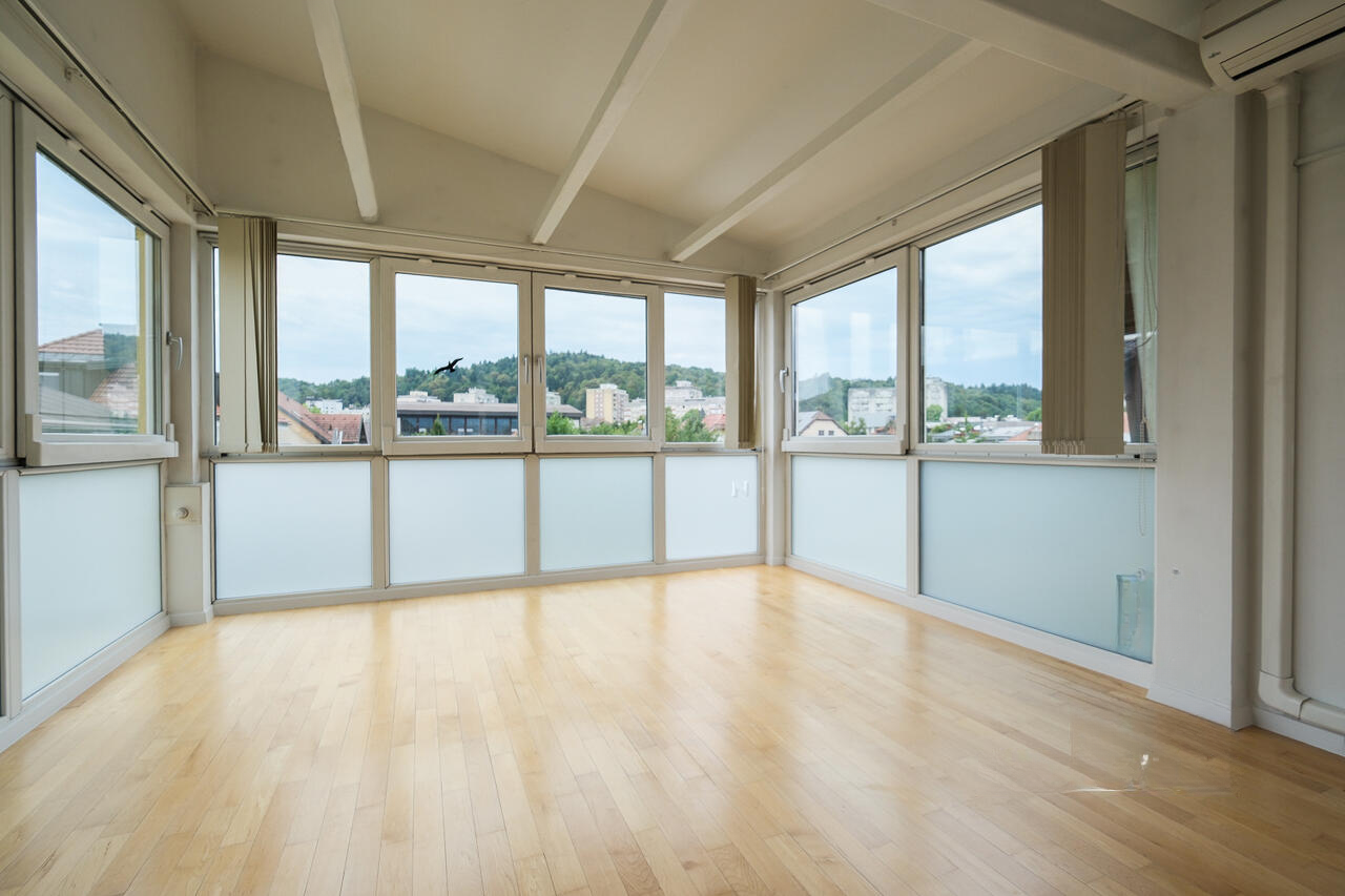 Дом в Любляне, Словения, 322 м² - фото 1