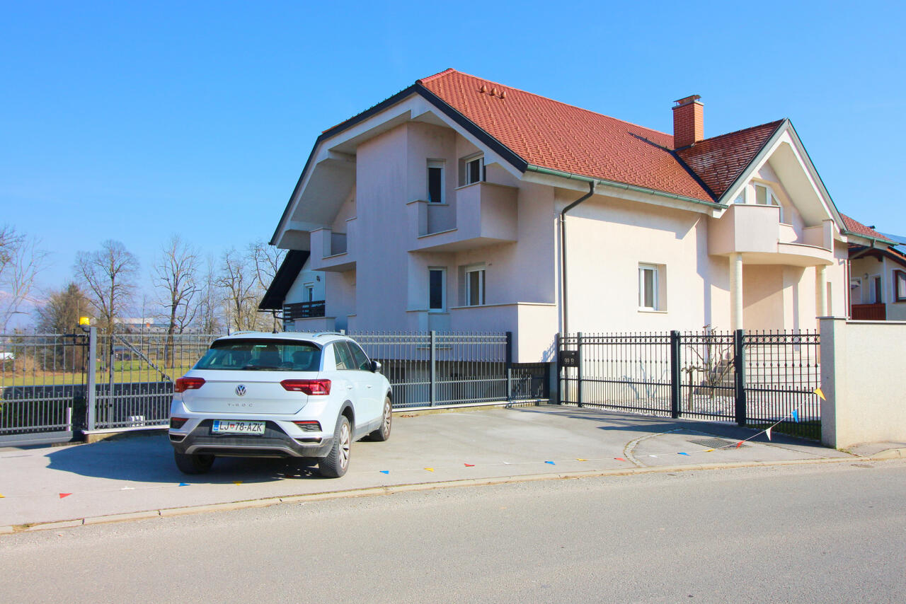Дом в Любляне, Словения, 422 м² - фото 2