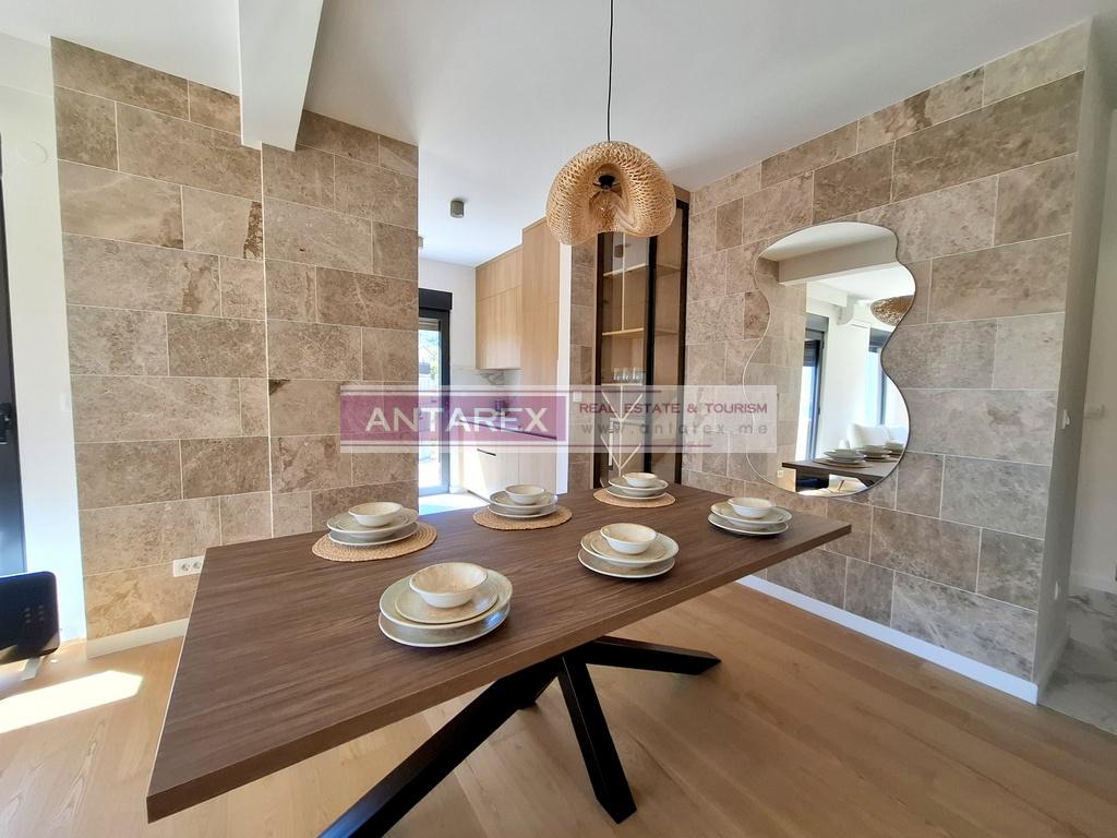 Апартаменты в Биеле, Черногория, 106 м² - фото 1