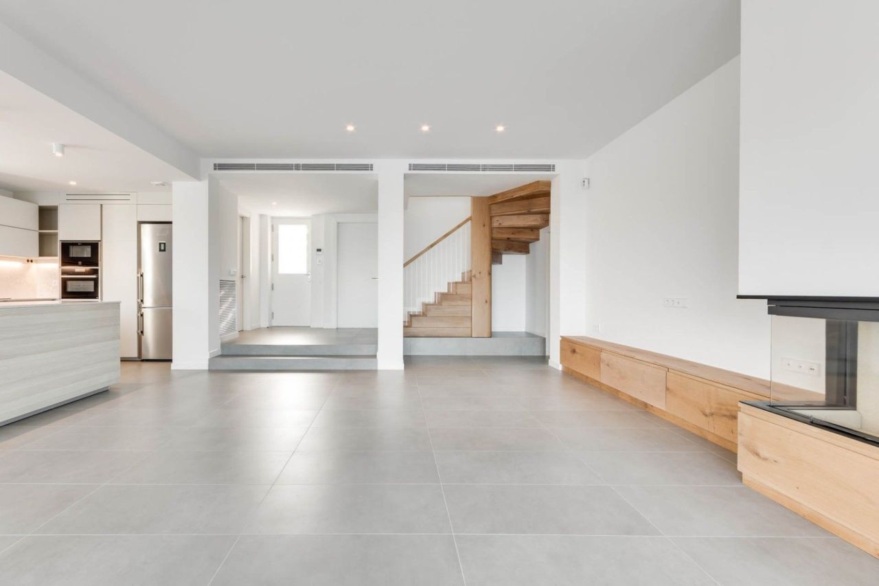 Вилла на Коста-Брава, Испания, 254 м² - фото 9