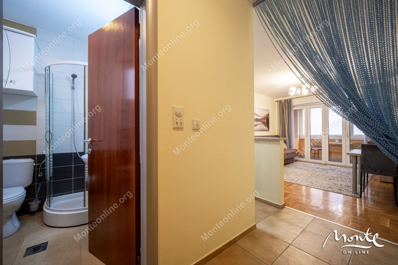 Апартаменты в Бечичи, Черногория, 55 м² - фото 18