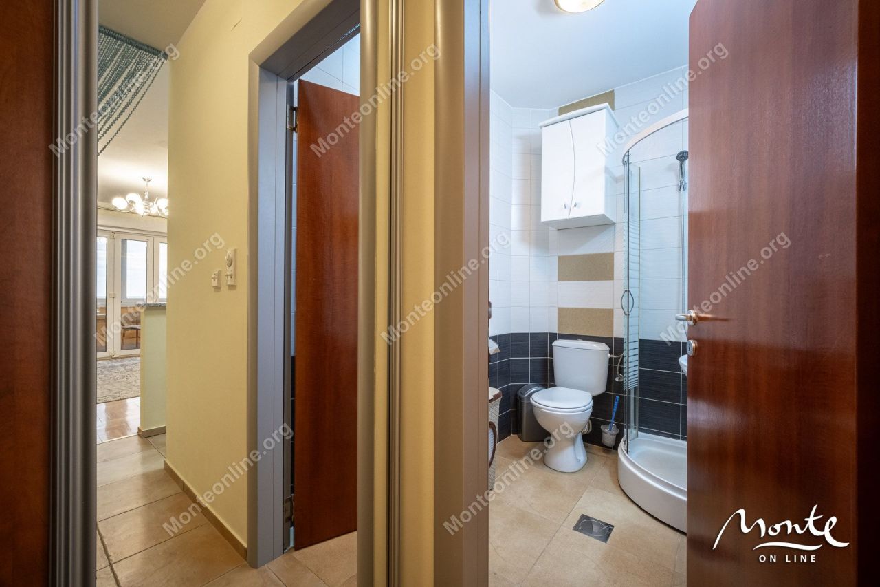 Апартаменты в Бечичи, Черногория, 55 м² - фото 19