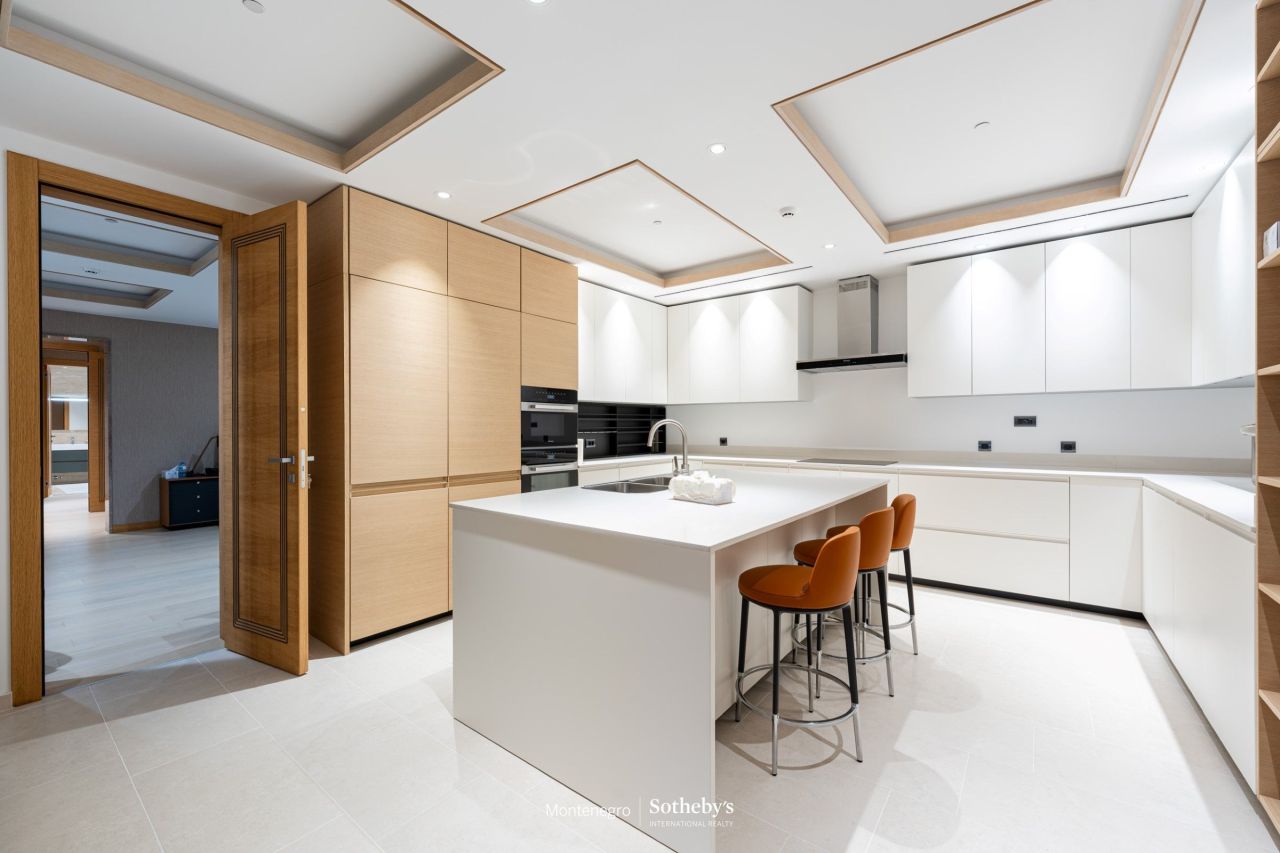 Апартаменты в Тивате, Черногория, 710 м² - фото 8