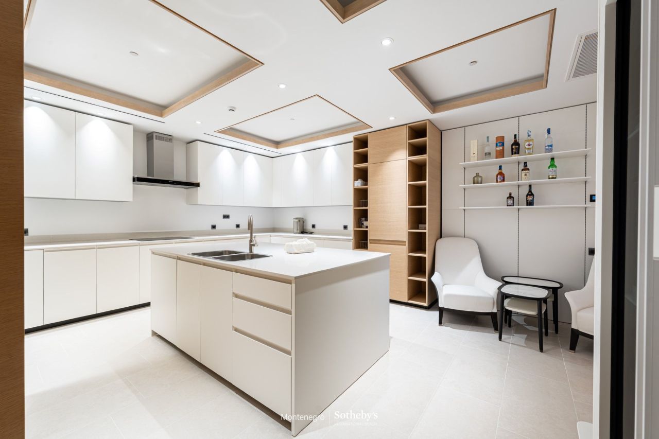 Апартаменты в Тивате, Черногория, 710 м² - фото 9