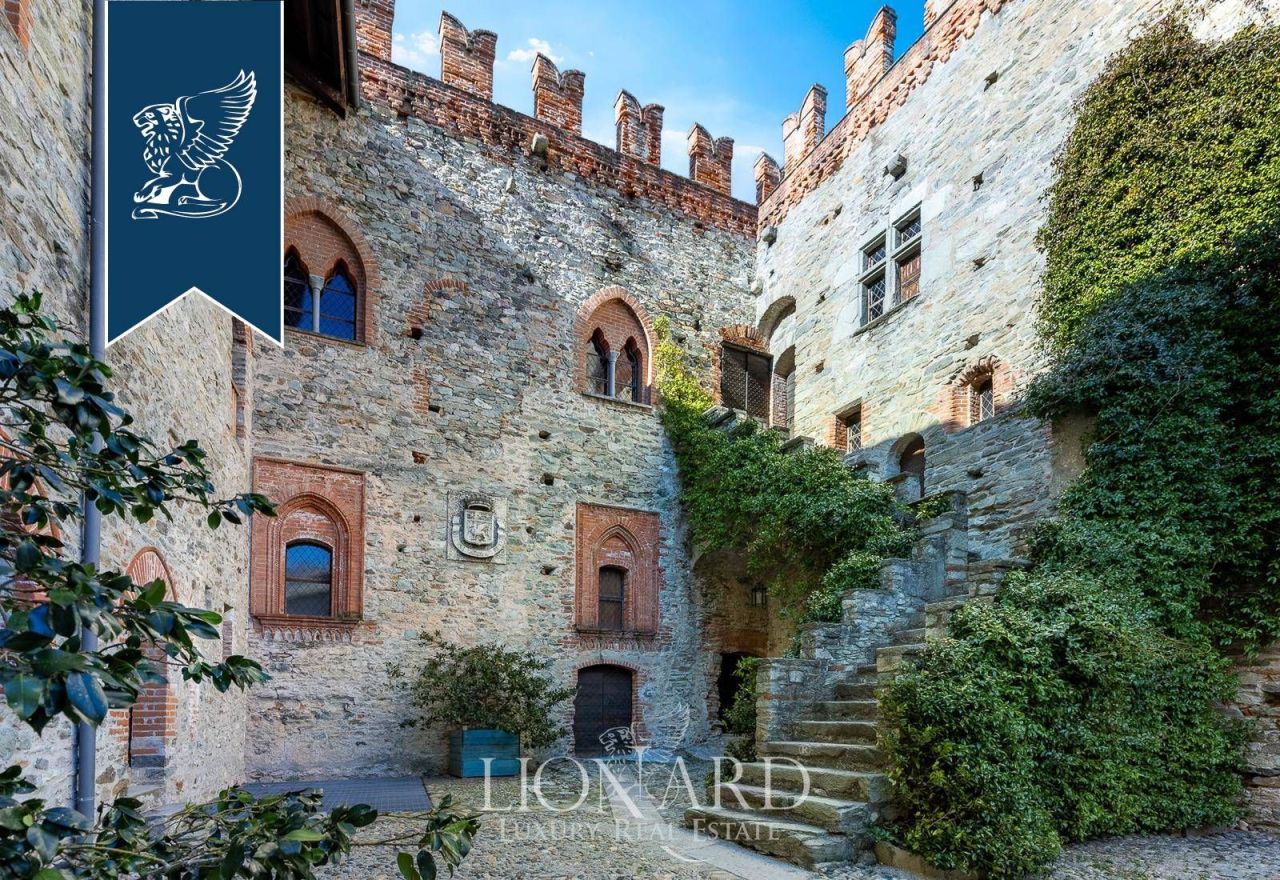 Замок в Турине, Италия, 2 525 м² - фото 10