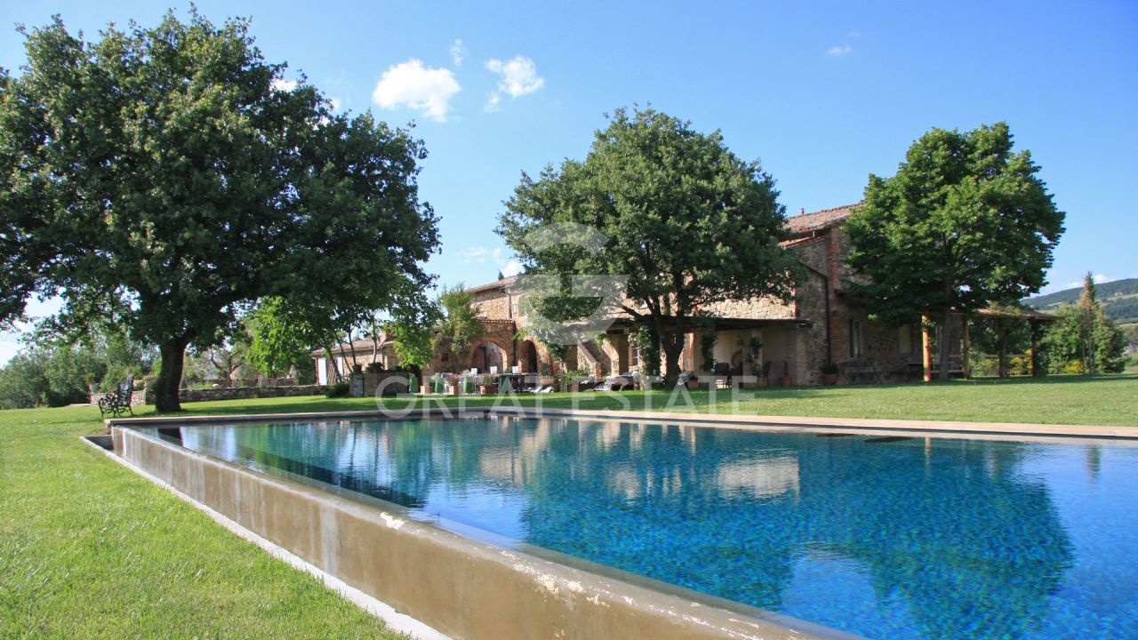 Дом в Сартеано, Италия, 716 м² - фото 1