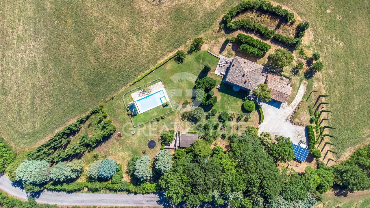 Дом в Баски, Италия, 536.4 м² - фото 3