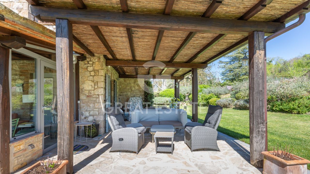 Дом в Тоди, Италия, 133 м² - фото 5