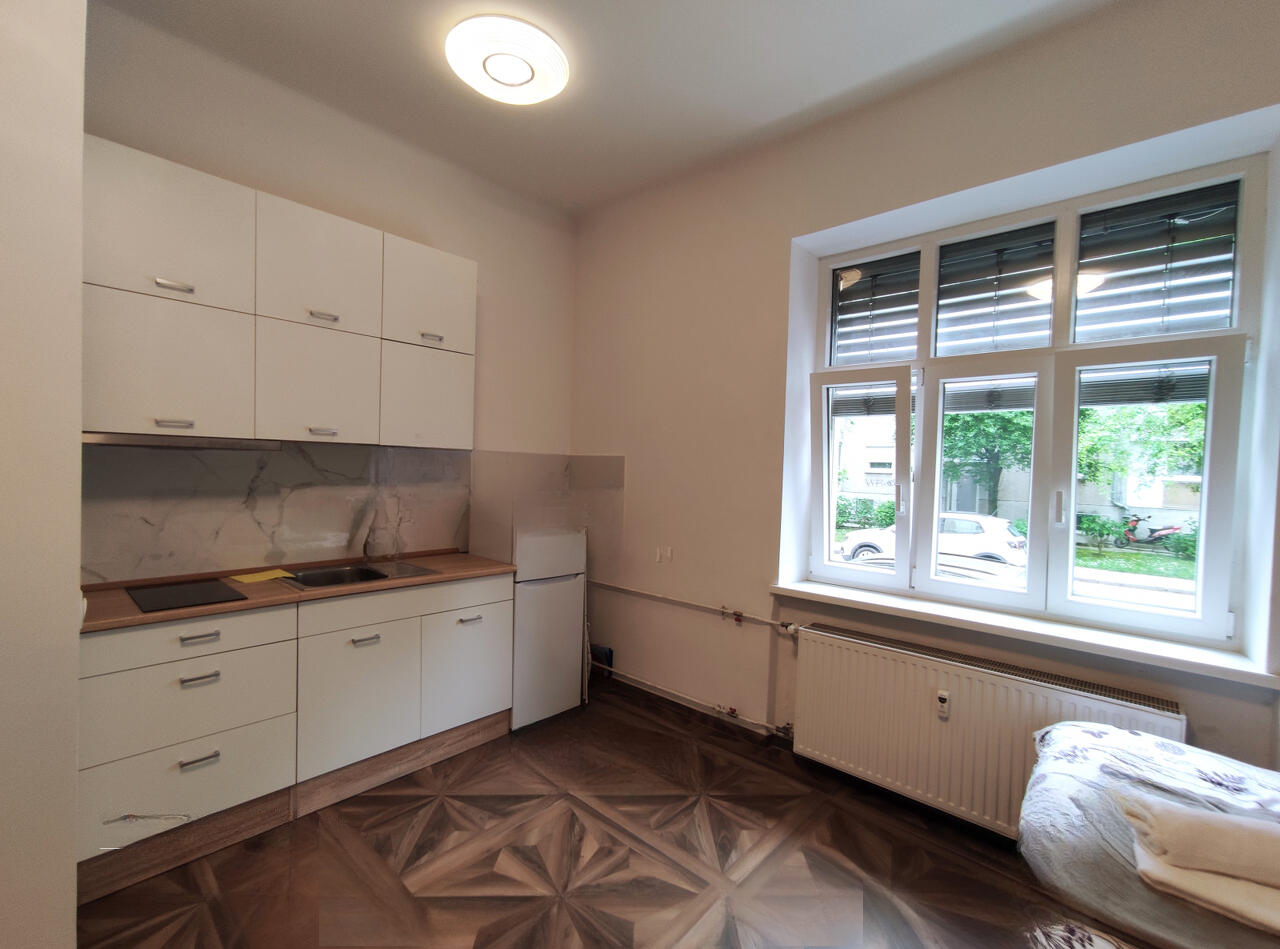 Квартира в Любляне, Словения, 25 м² - фото 11