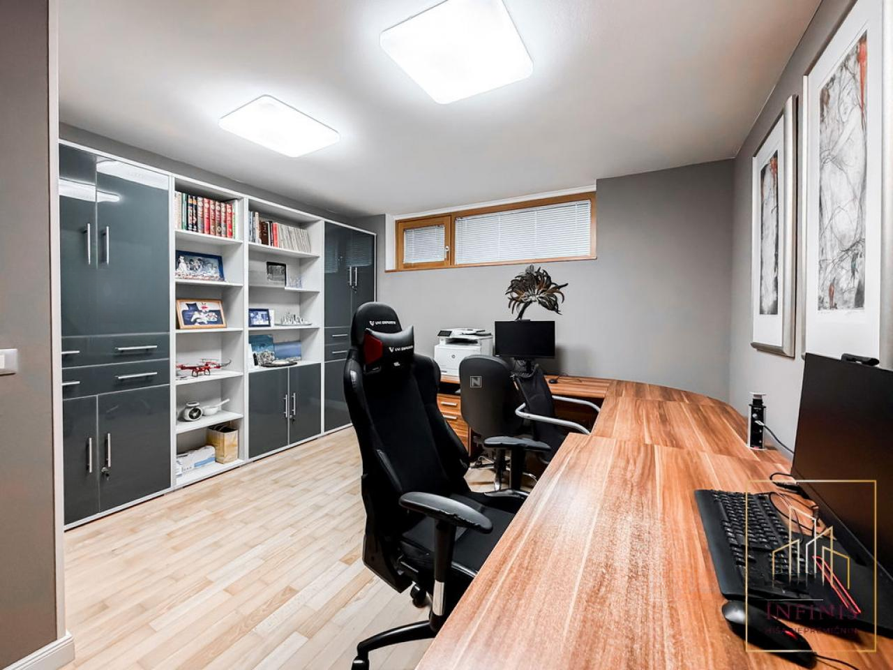 Дом в Любляне, Словения, 350 м² - фото 17