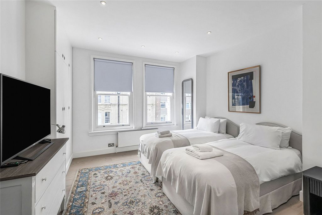 Квартира в Лондоне, Великобритания, 105 м² - фото 1