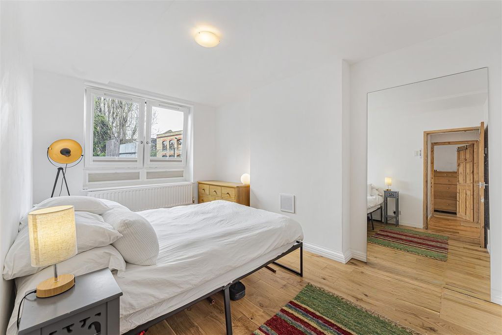 Квартира в Лондоне, Великобритания, 42 м² - фото 1