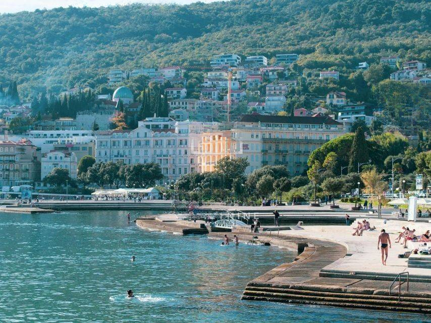 Квартира в Опатии, Хорватия, 77 м² - фото 1