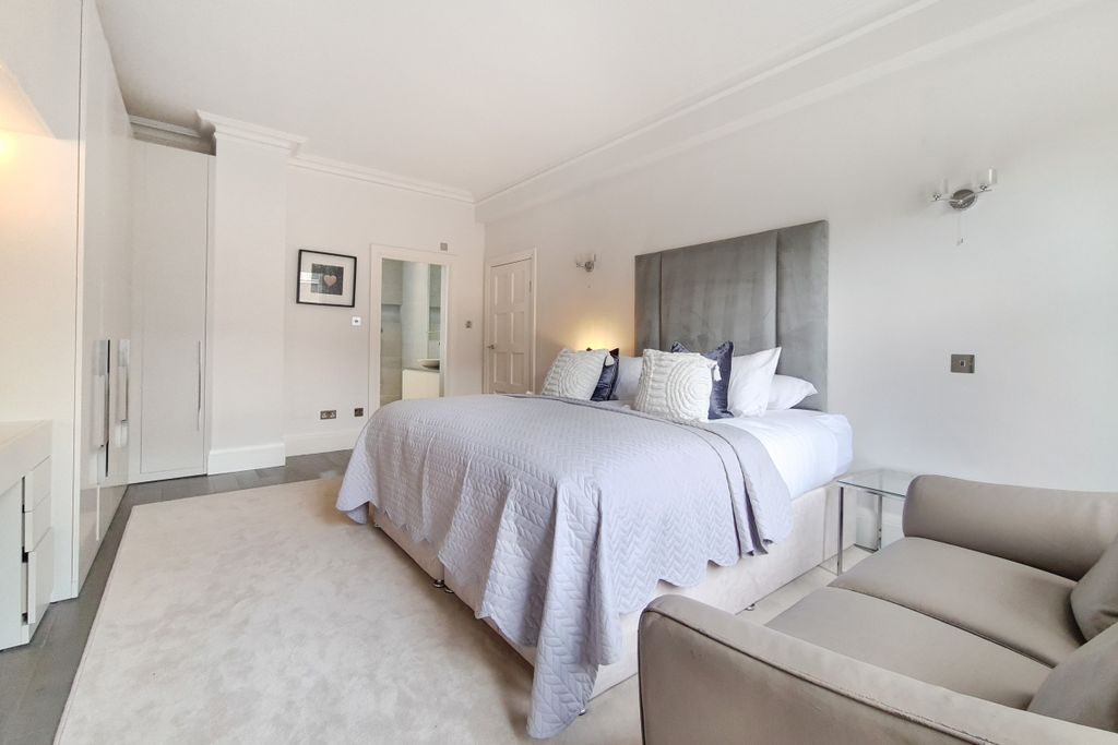 Квартира в Лондоне, Великобритания, 109 м² - фото 1