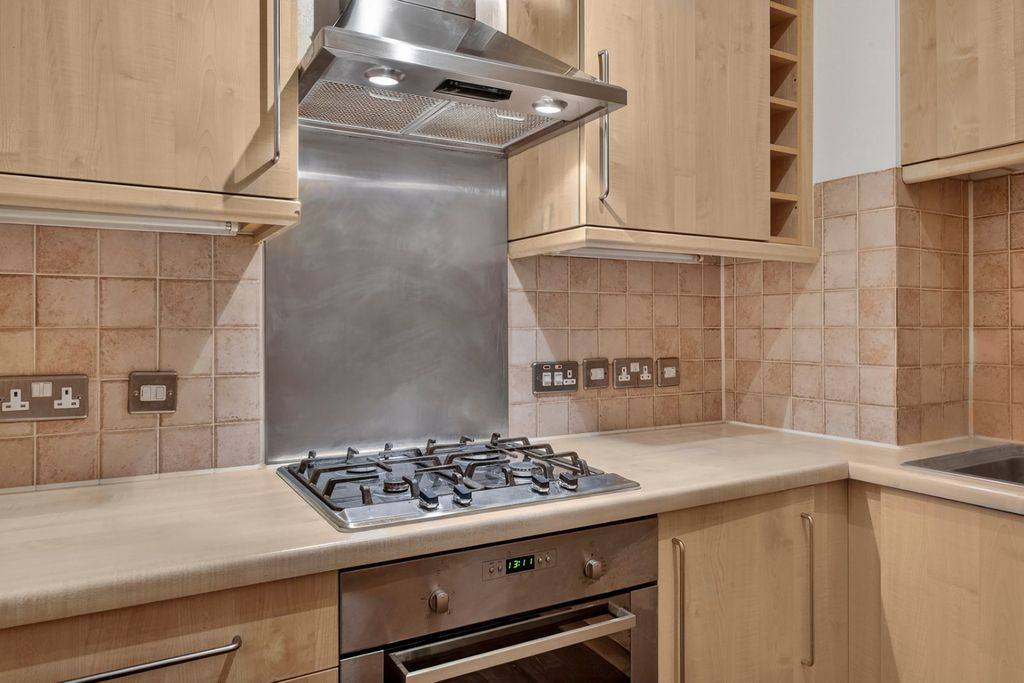 Квартира в Лондоне, Великобритания, 41 м² - фото 2