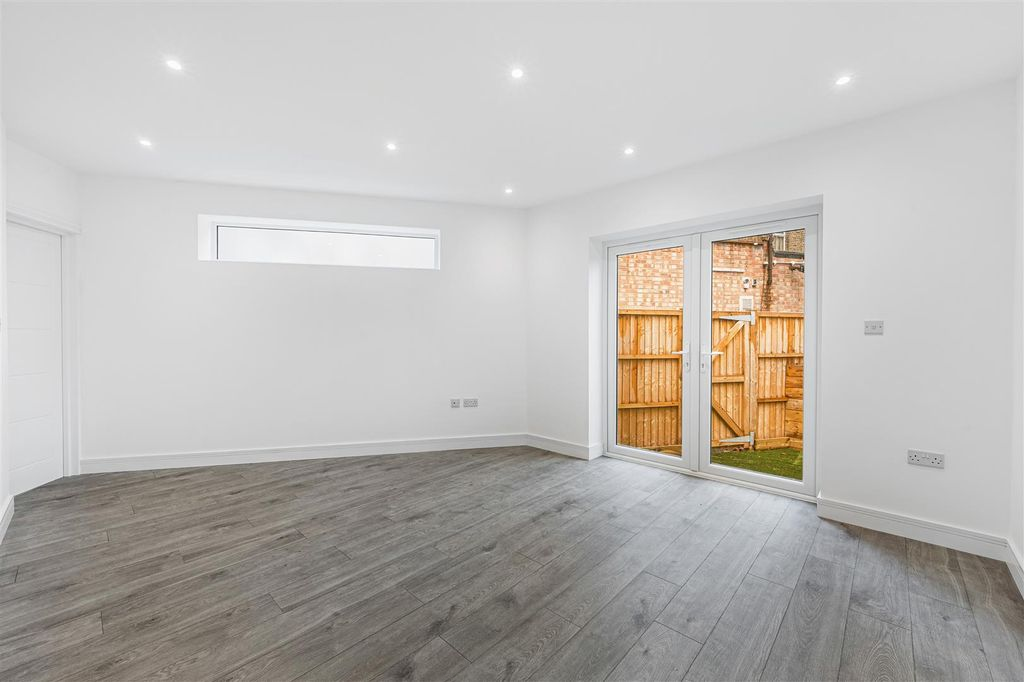 Квартира в Лондоне, Великобритания, 46 м² - фото 2