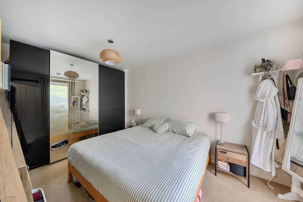 Квартира в Лондоне, Великобритания, 67 м² - фото 2