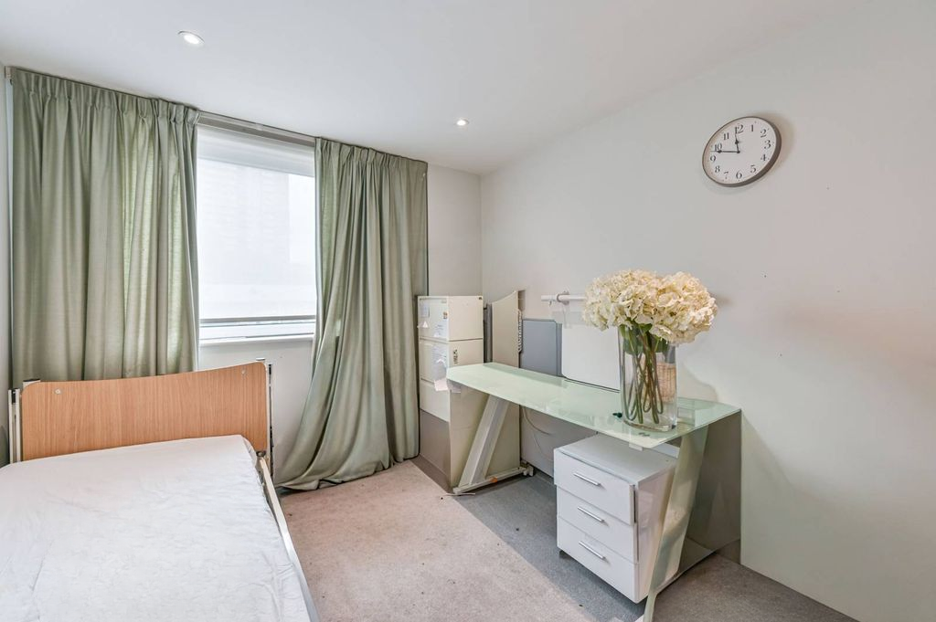 Квартира в Лондоне, Великобритания, 69 м² - фото 2