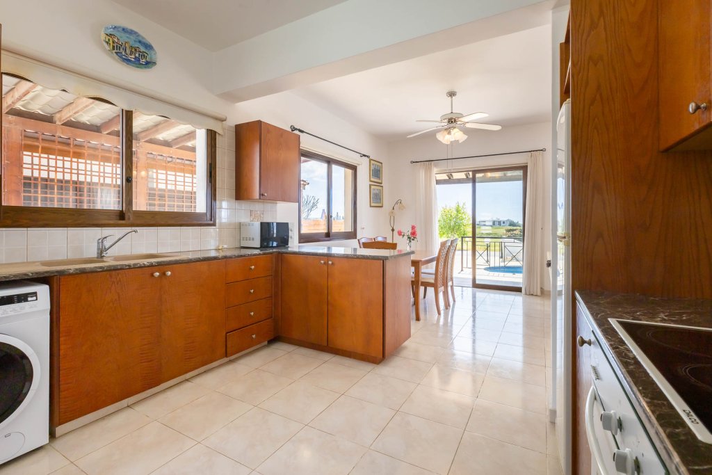 Квартира в Пафосе, Кипр, 151 м² - фото 11