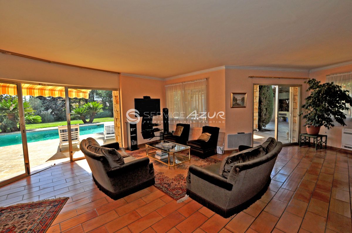 Вилла в Мужене, Франция, 230 м² - фото 3