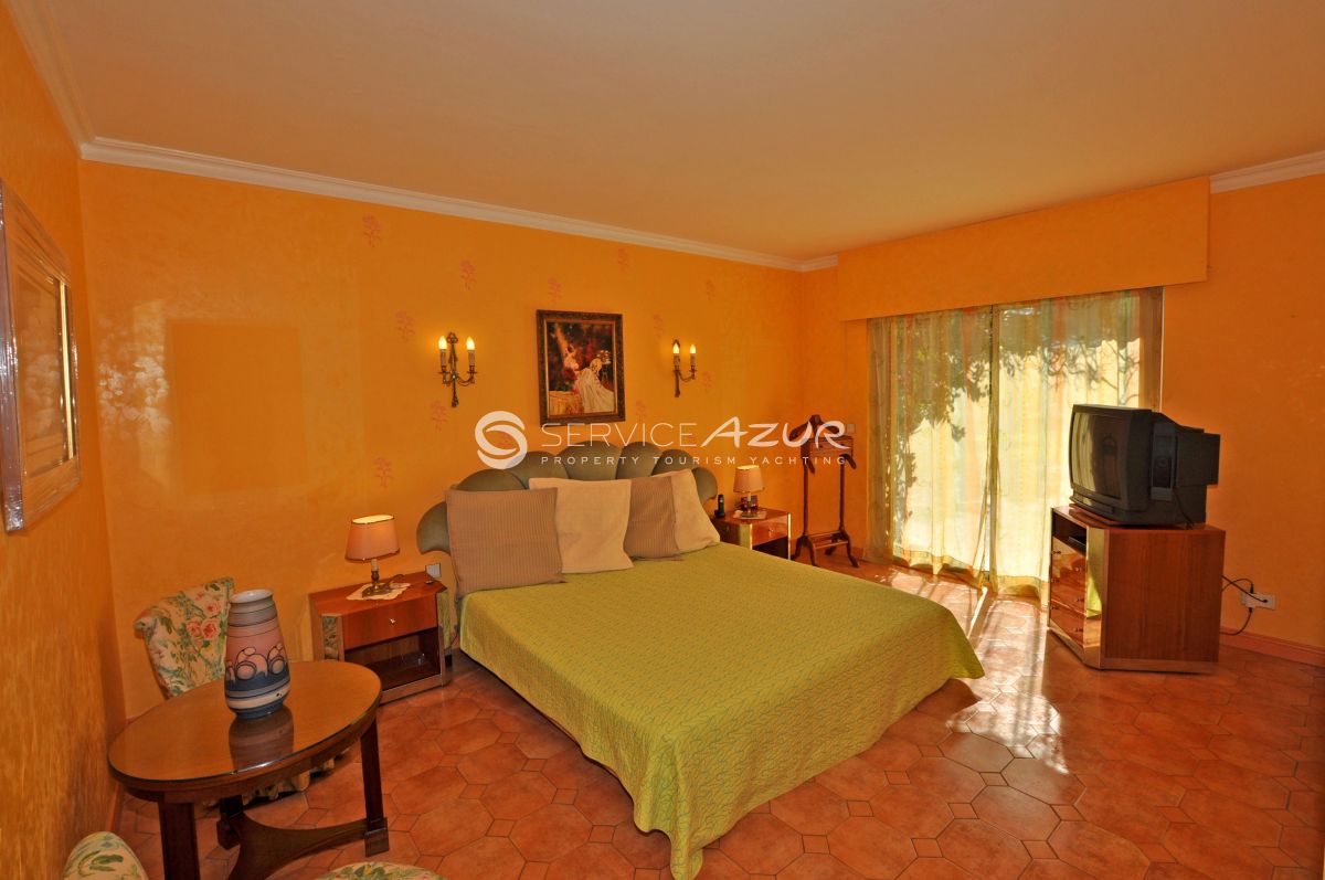 Вилла в Мужене, Франция, 230 м² - фото 9