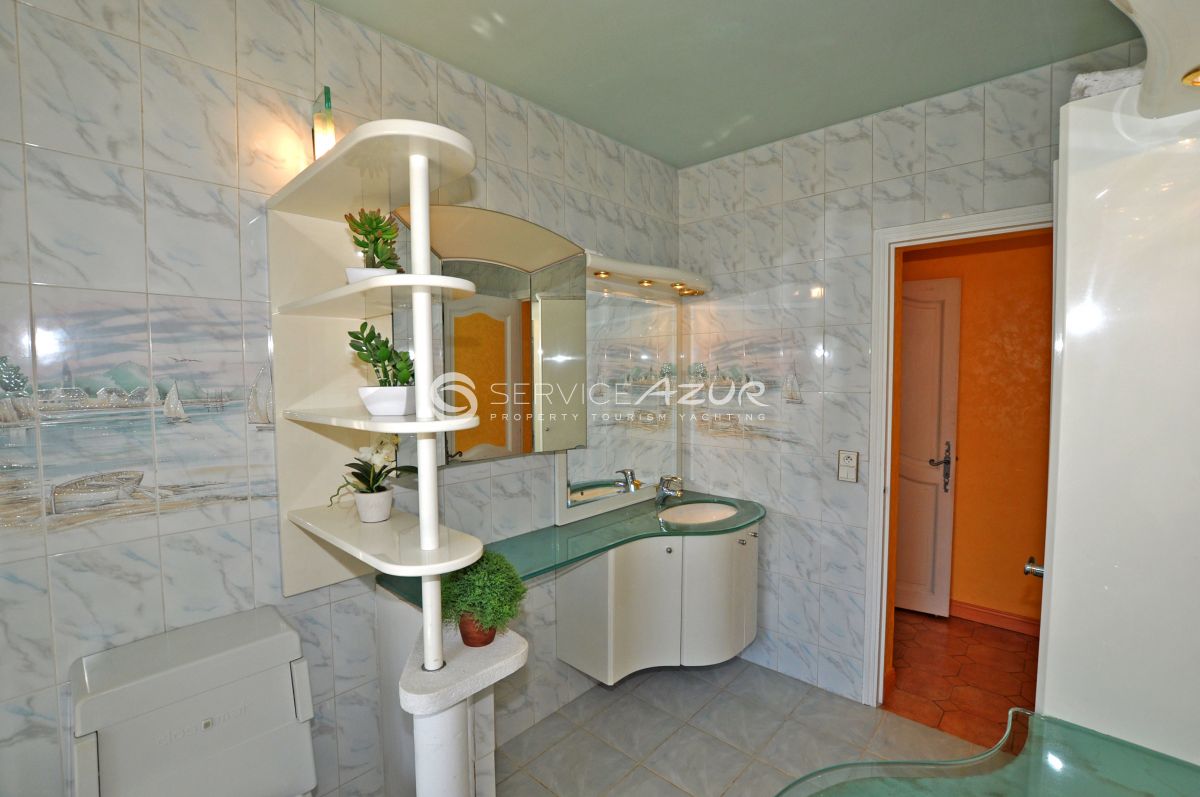 Вилла в Мужене, Франция, 230 м² - фото 14