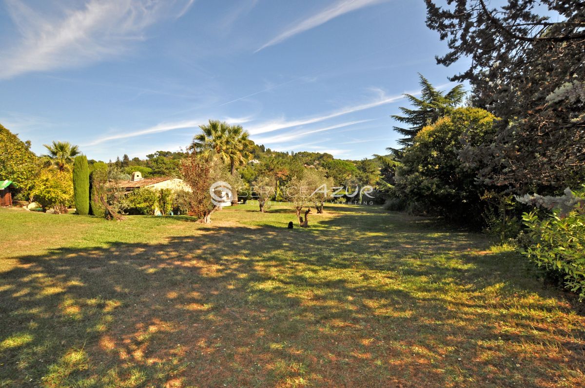 Вилла в Мужене, Франция, 230 м² - фото 15