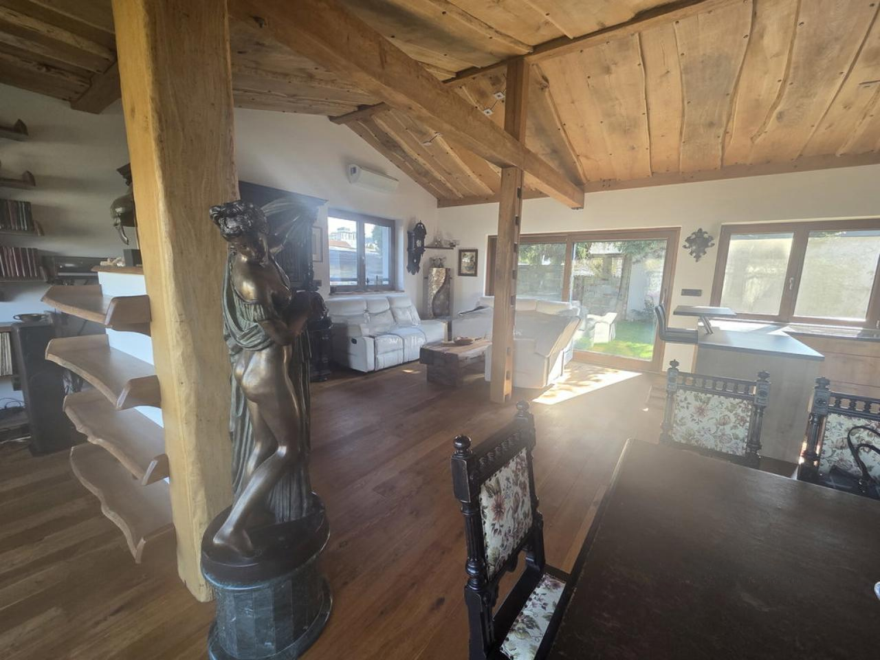 Дом в Любляне, Словения, 222 м² - фото 4