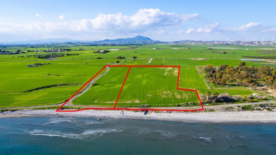 Земля в Ларнаке, Кипр, 31 440 м² - фото 2