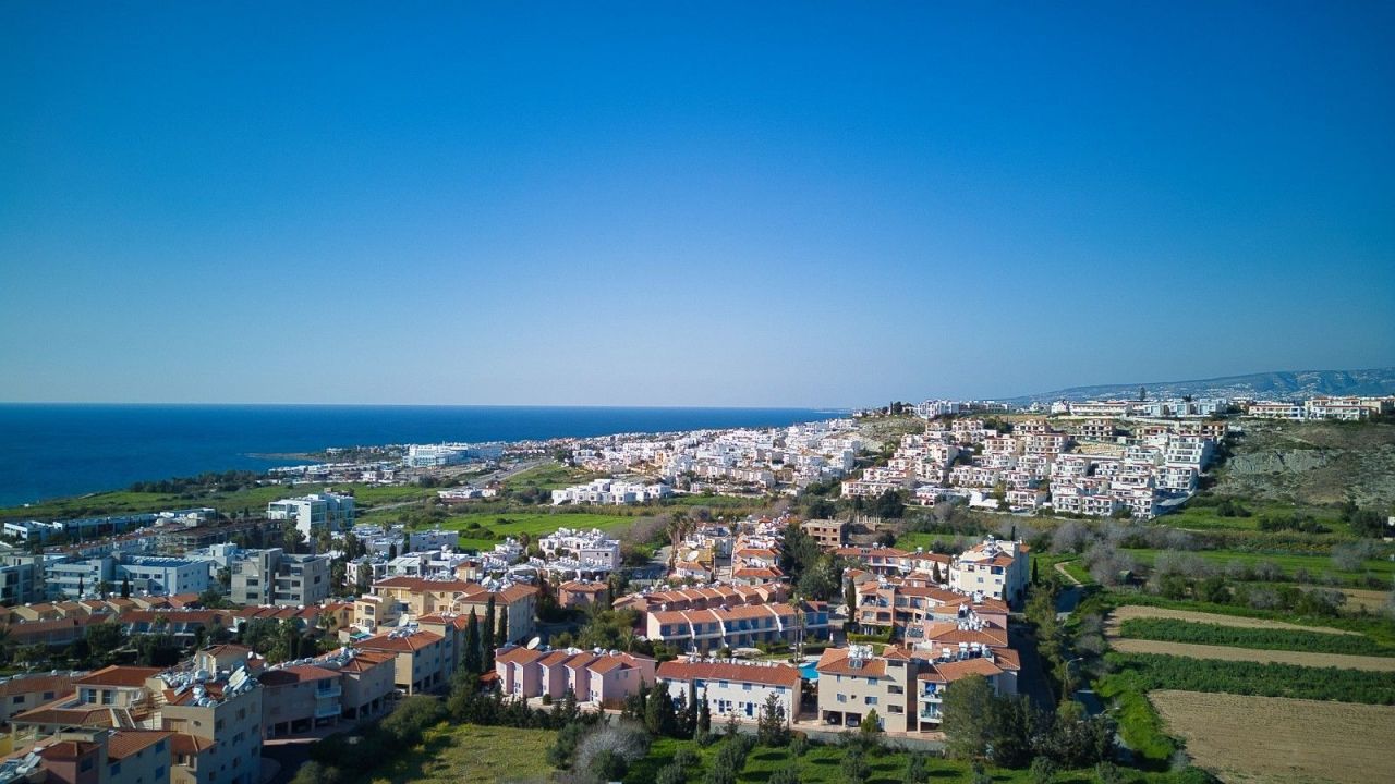 Вилла в Пафосе, Кипр, 68 м² - фото 2