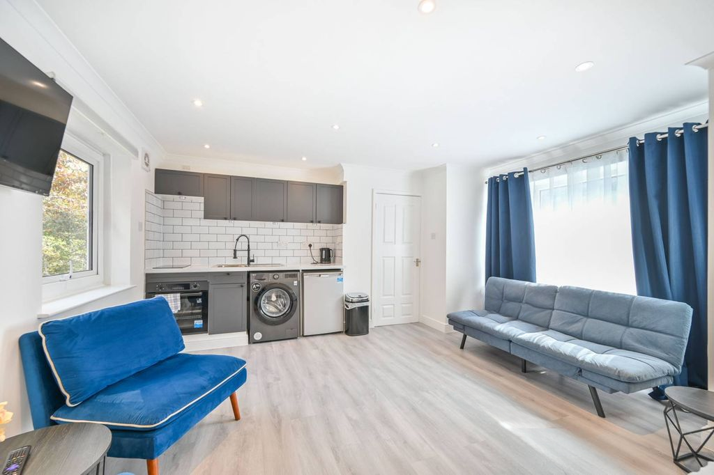 Квартира в Лондоне, Великобритания, 28 м² - фото 4