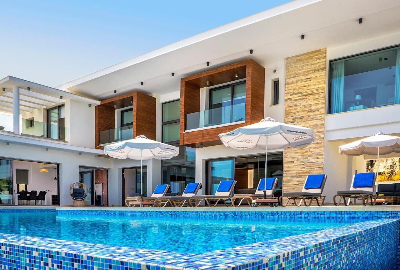 Вилла в Пафосе, Кипр, 4 039 м² - фото 3