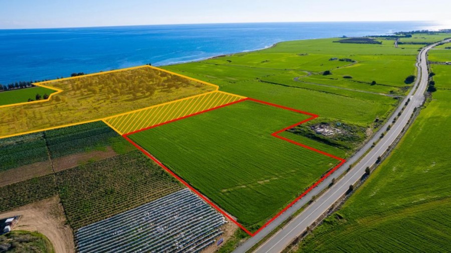 Земля в Ларнаке, Кипр, 16 467 м² - фото 3