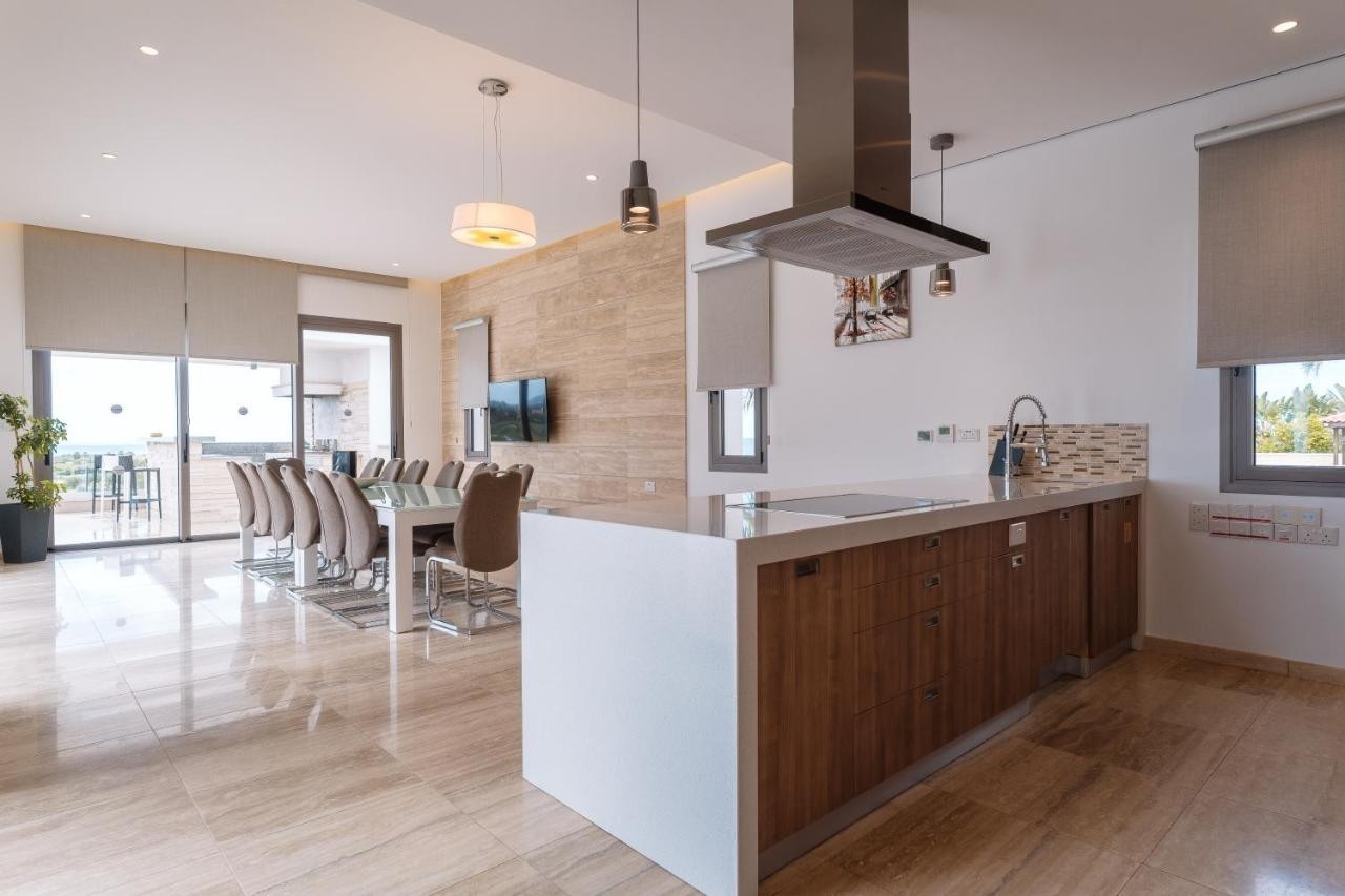 Вилла в Пафосе, Кипр, 4 039 м² - фото 8