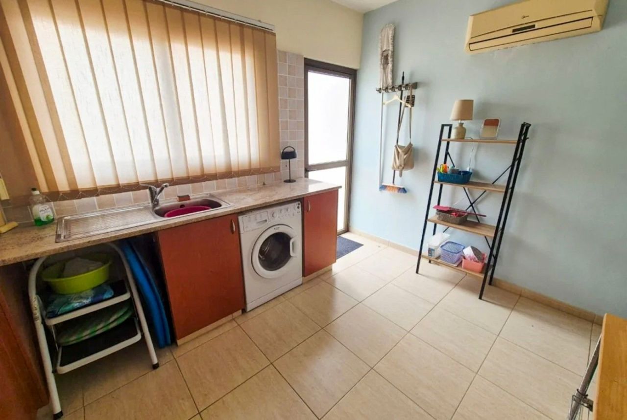 Вилла в Пафосе, Кипр, 111 м² - фото 10