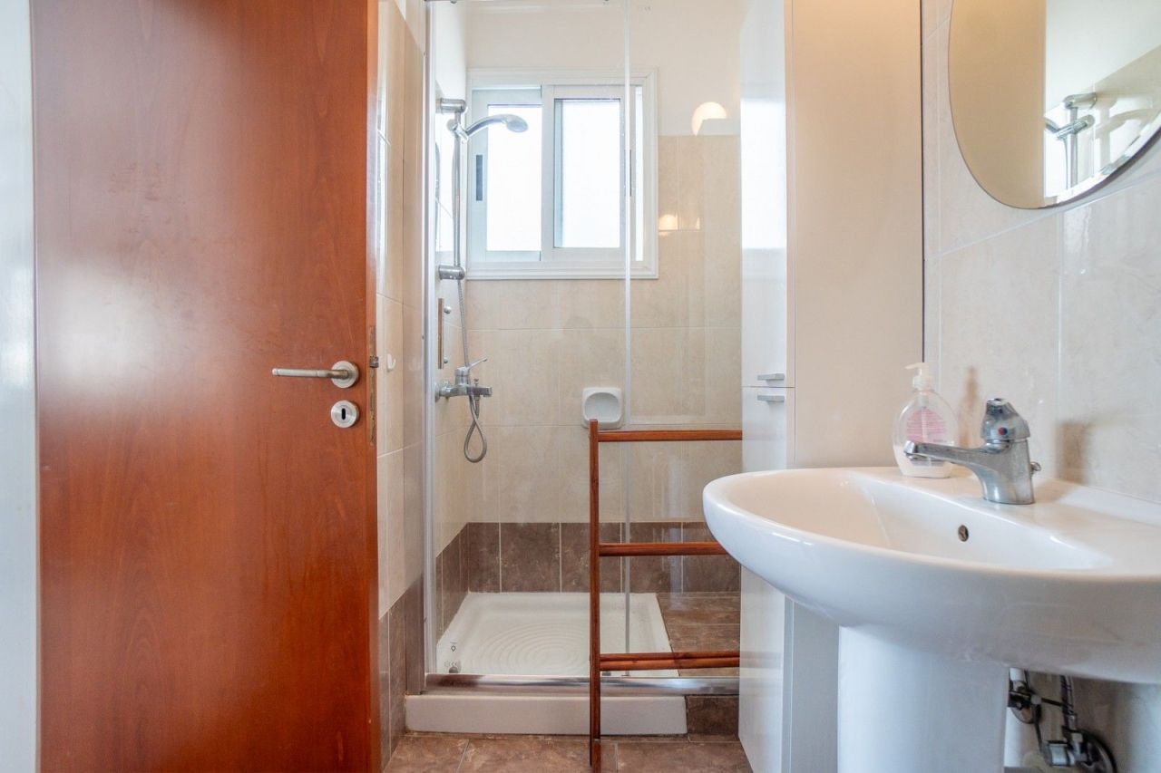 Апартаменты в Пафосе, Кипр, 85 м² - фото 15