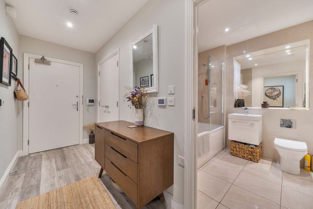 Квартира в Лондоне, Великобритания, 56 м² - фото 6