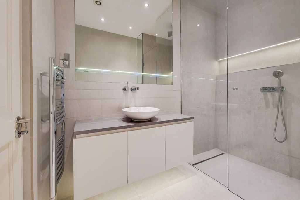 Квартира в Лондоне, Великобритания, 109 м² - фото 6