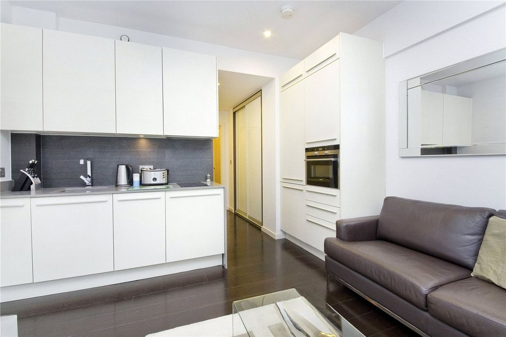 Квартира в Лондоне, Великобритания, 31 м² - фото 7