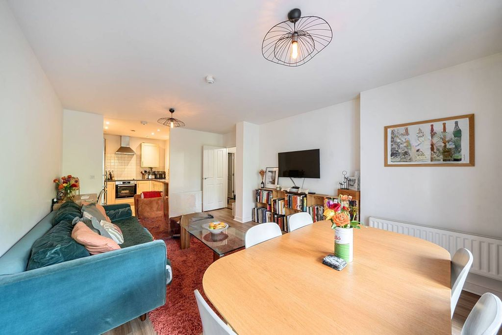 Квартира в Лондоне, Великобритания, 67 м² - фото 9