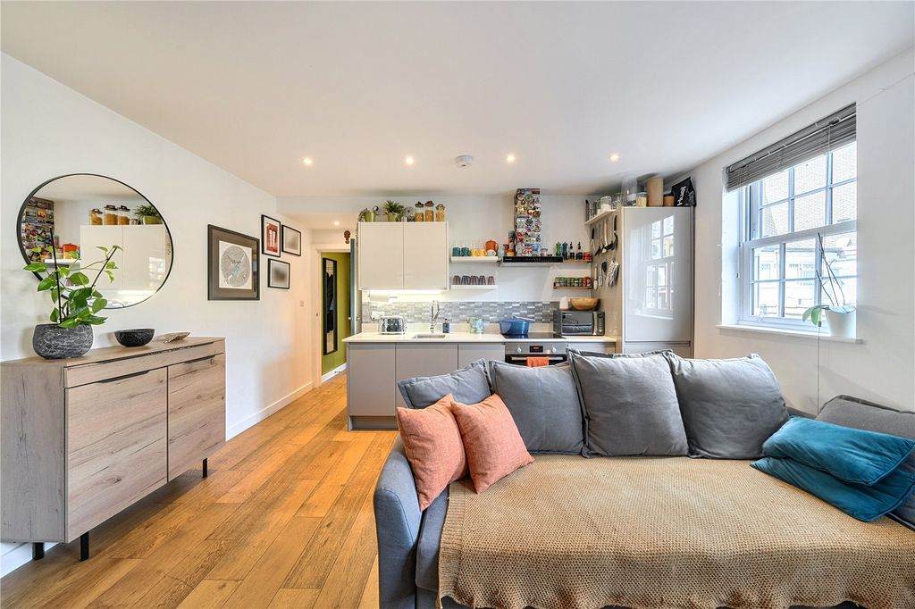 Квартира в Лондоне, Великобритания, 36 м² - фото 10