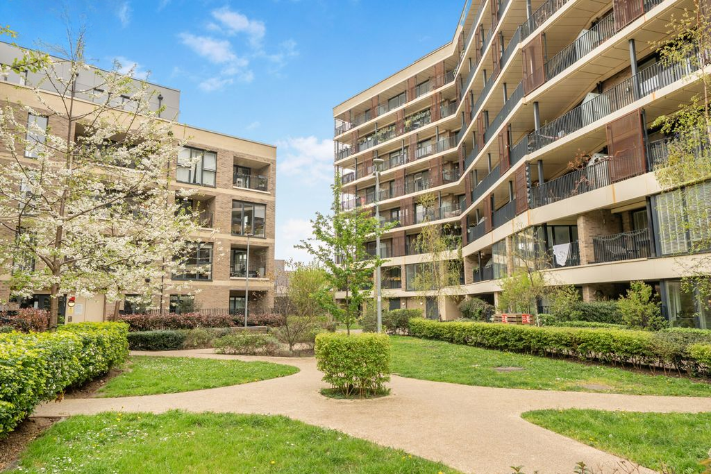 Квартира в Лондоне, Великобритания, 56 м² - фото 11