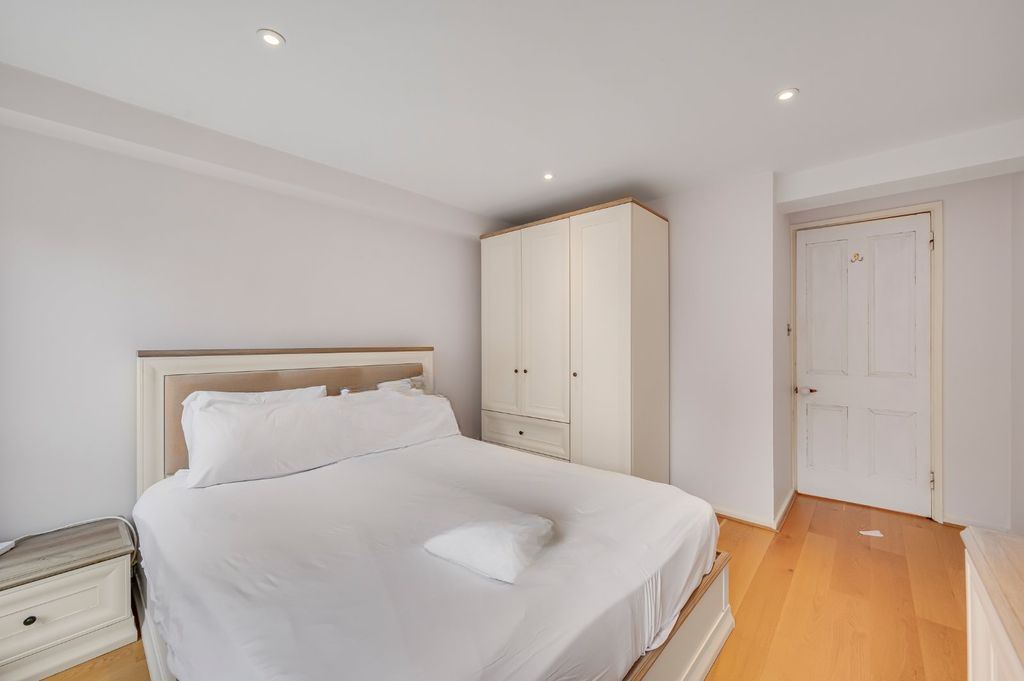 Квартира в Лондоне, Великобритания, 71 м² - фото 11