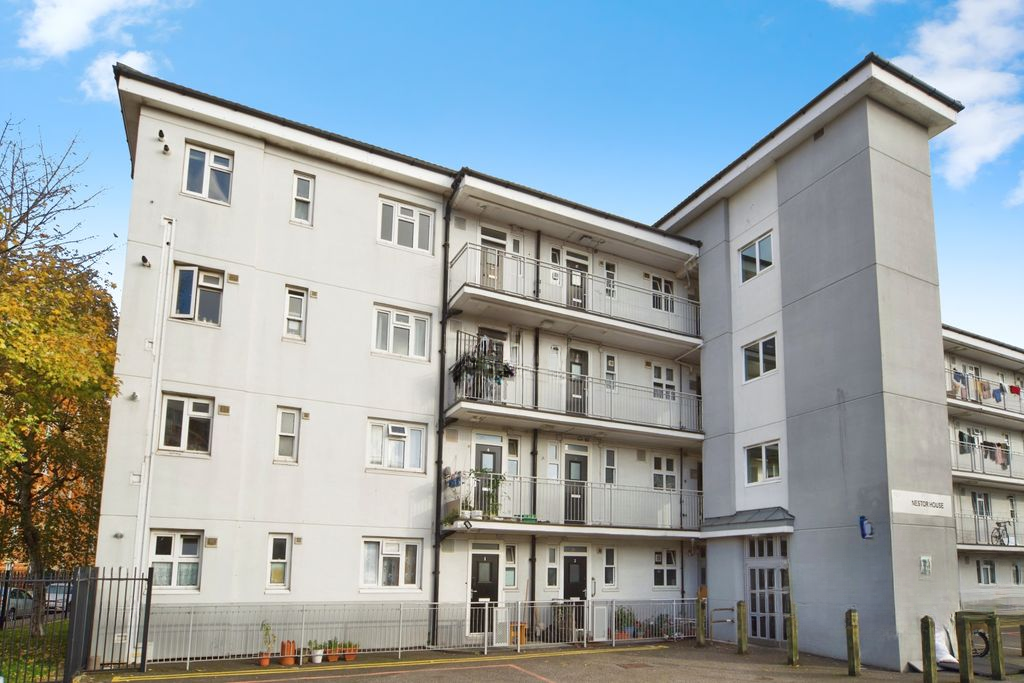 Квартира в Лондоне, Великобритания, 63 м² - фото 11