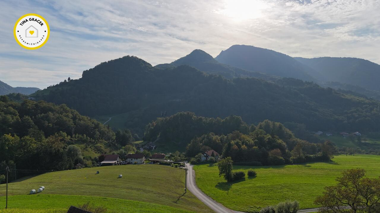 Ферма в Лашко, Словения, 130 000 м² - фото 11