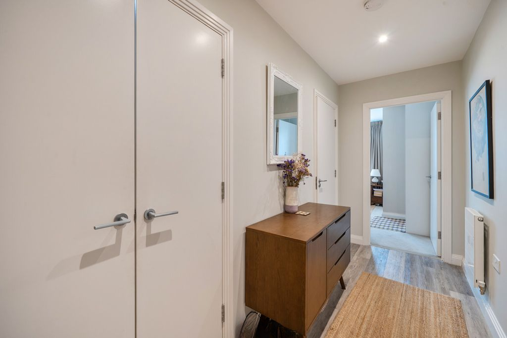 Квартира в Лондоне, Великобритания, 56 м² - фото 12