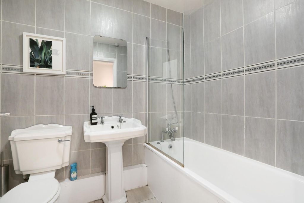 Квартира в Лондоне, Великобритания, 52 м² - фото 12