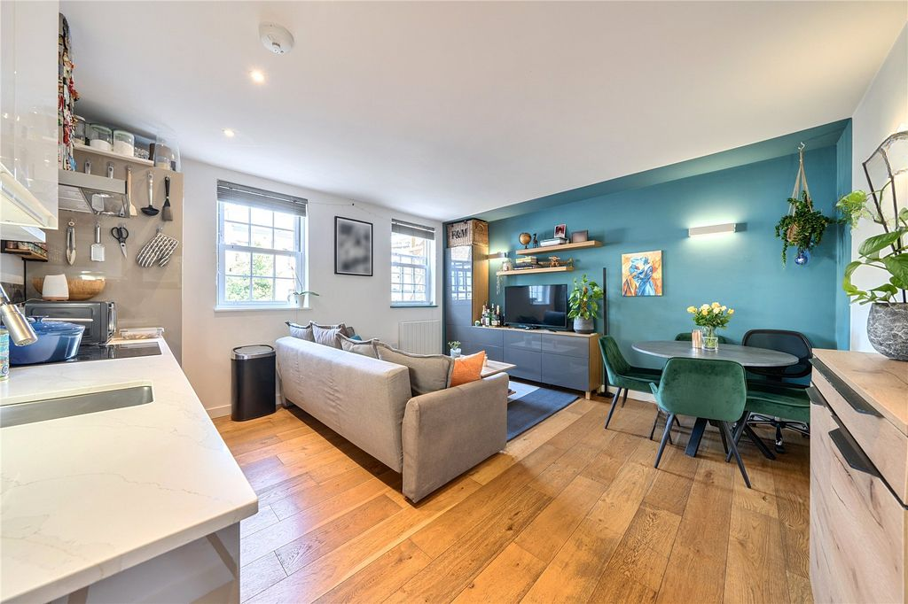 Квартира в Лондоне, Великобритания, 36 м² - фото 13