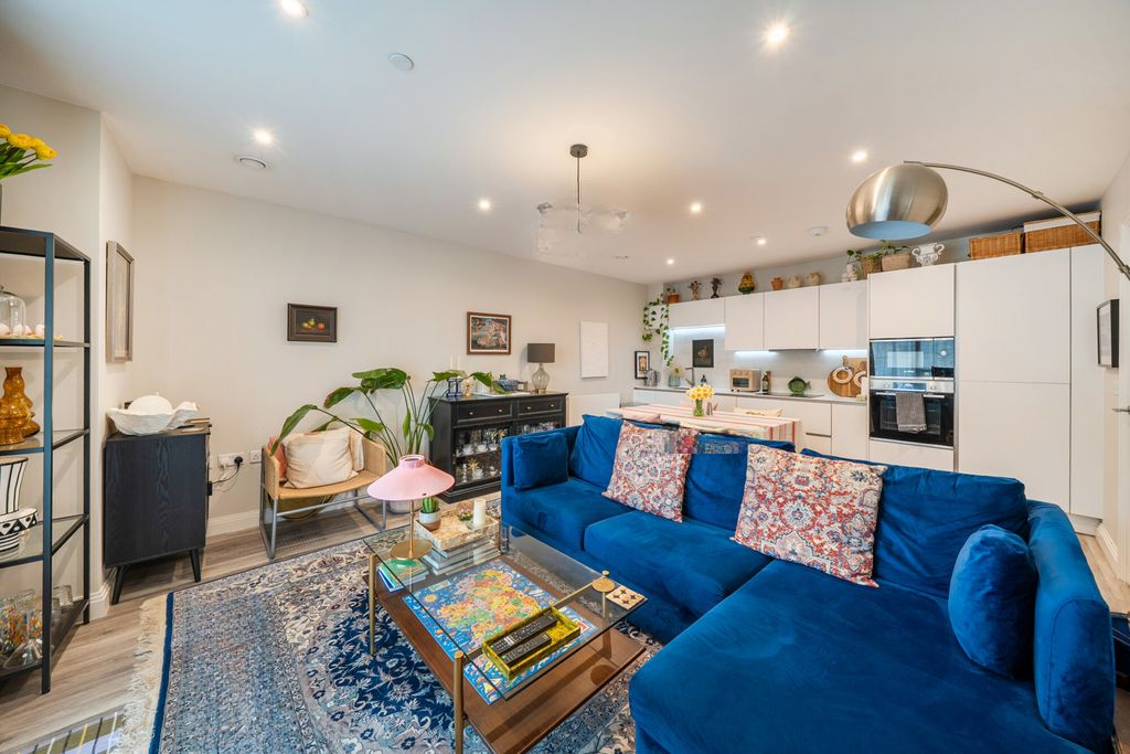 Квартира в Лондоне, Великобритания, 56 м² - фото 13